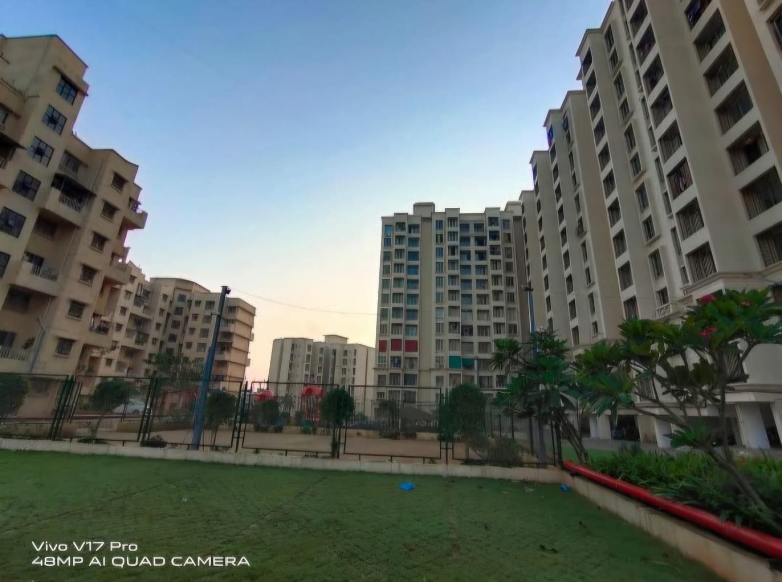 पनवेलकर इस्टेट स्टॅनफोर्ड सोसायटी परिसर